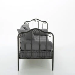 Ensemble Matelas Et Coussins, Cidia -Ameublement De Maison 095dcc8e9f9fa559297c9861ca1d7fd7