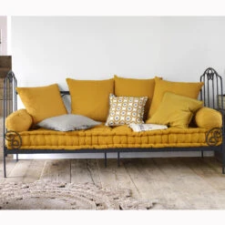 Ensemble Matelas Et Coussins, Cidia -Ameublement De Maison 58cde5ac097bd49a44d0d4f4632595cc