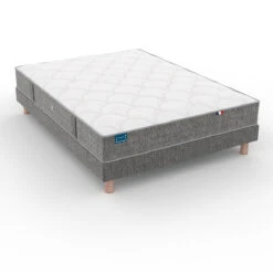 Matelas Mousse HR Et Latex Très Ferme 20 Cm -Ameublement De Maison 77d21bfd357eae1081075511d28c1927