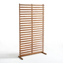 Claustra De Jardin, Wassif