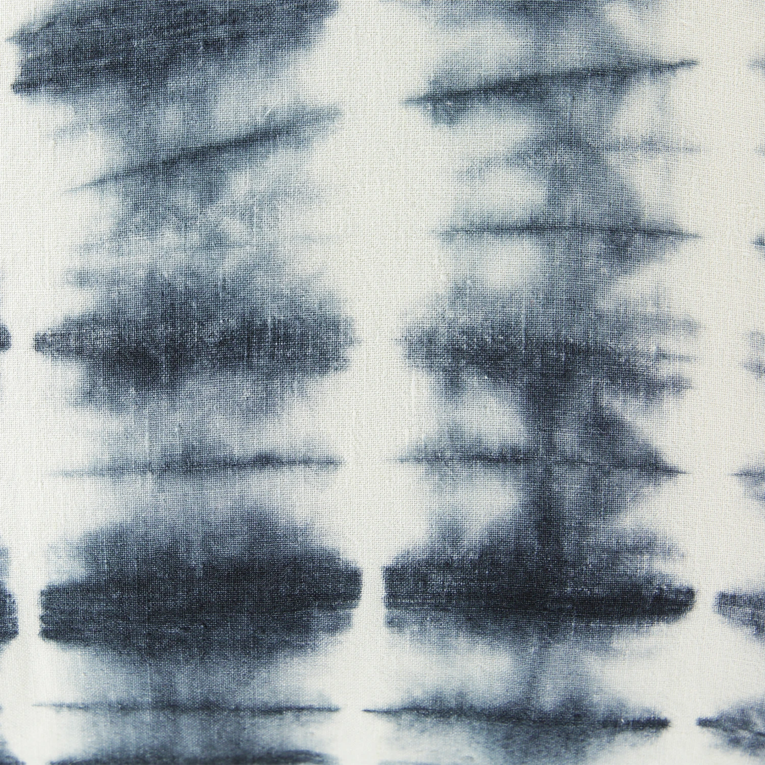 Housse De Coussin En Lin Tie And Dye Ouboud 11 Housse De Coussin En Lin Tie And Dye Ouboud – Image 9