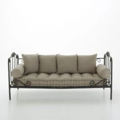 Ensemble Matelas Et Coussins, Cidia -Ameublement De Maison 8e8cd19a60c411eeae7898188b0338e9