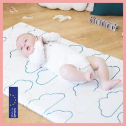 BabyMoov Matelas De Voyage Cosy'Lite Nomad 60 X 120cm -Ameublement De Maison 8f669ea01a019288915f9864c9e543ce