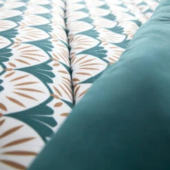 Couette Imprimée Microfibre, Milanor -Ameublement De Maison 9e8f3995eac7455eea4c252ea6522e34