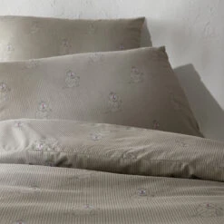 Taie D'oreiller, 30% Coton Recyclé, Valentin -Ameublement De Maison a6d452ea5c19a09456cc75cc3ebc7d11