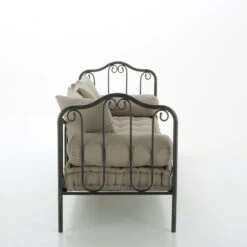 Ensemble Matelas Et Coussins, Cidia -Ameublement De Maison b5635d57766cdb2e06a76021acfdbdb4