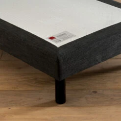 Ensemble Matelas Ressorts Le Poétique + Sommier -Ameublement De Maison b6c856b3180bb6cfd1f1653c2f6f83c8 1