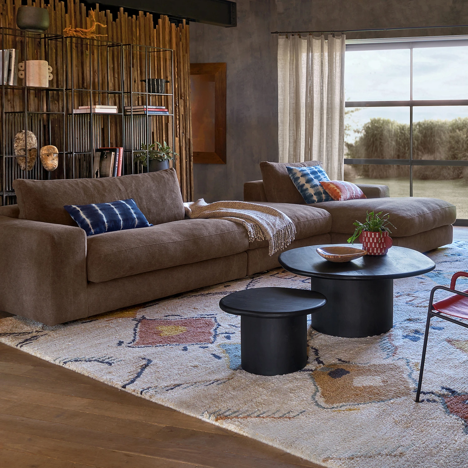 Housse De Coussin En Lin Tie And Dye Ouboud 5 Housse De Coussin En Lin Tie And Dye Ouboud – Image 3