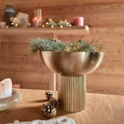 Coupelle Sur Pied En Fer Doré, Carila -Ameublement De Maison d6b2d1357e5ab89be008cfa82a1592c1