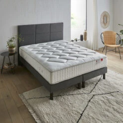 Matelas Ressorts Ensachés L’authentique -Ameublement De Maison f83306ce5df93ae2fe82634f9c431b41